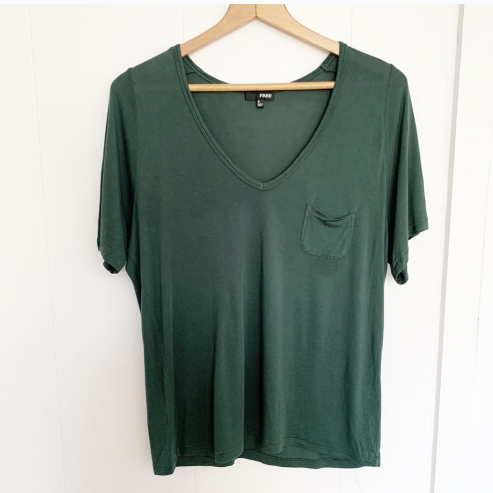 Aritzia Wilfred Free Green Libre Tee